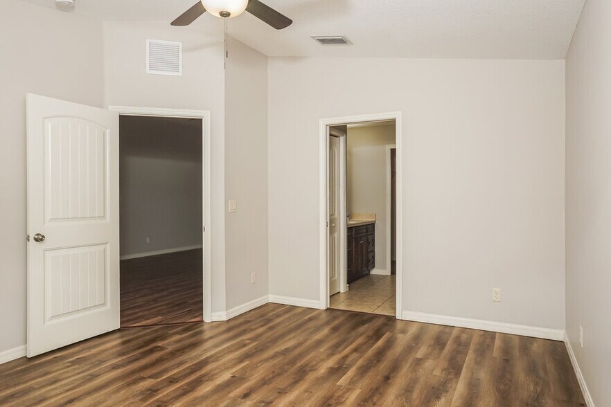 Building Photo - 433 San Lorenzo Ct