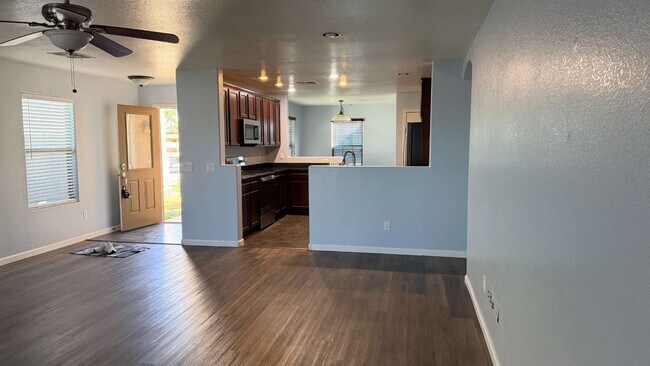 Building Photo - 36532 W Barcelona Ln