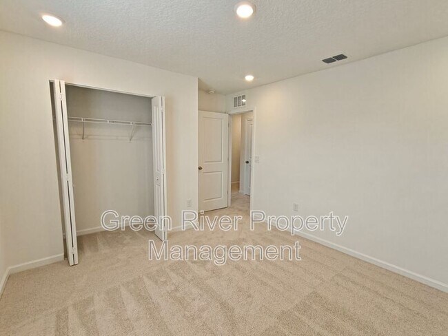 Building Photo - 5724 Lagoon Cruise Wy