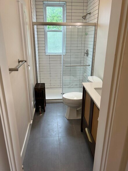 Building Photo - 227 45th St