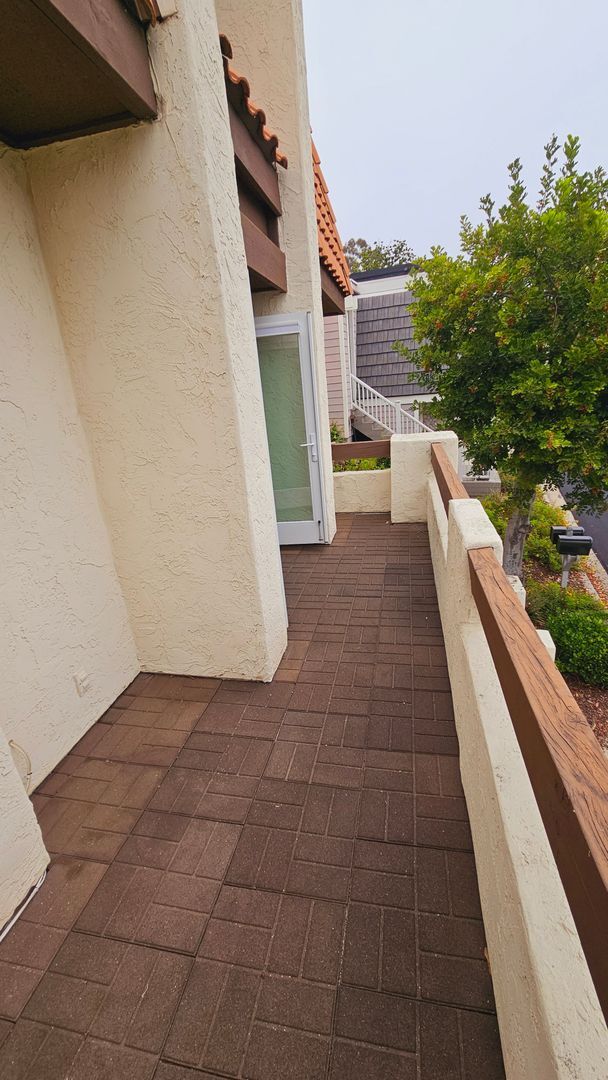 Building Photo - CESPED - AMAZING VIEWS, LUXURY UPDATED 4 BR HOME IN TIERRASANTA
