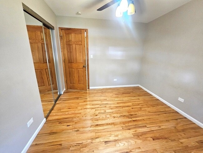 Building Photo - 1038 Cambridge Dr