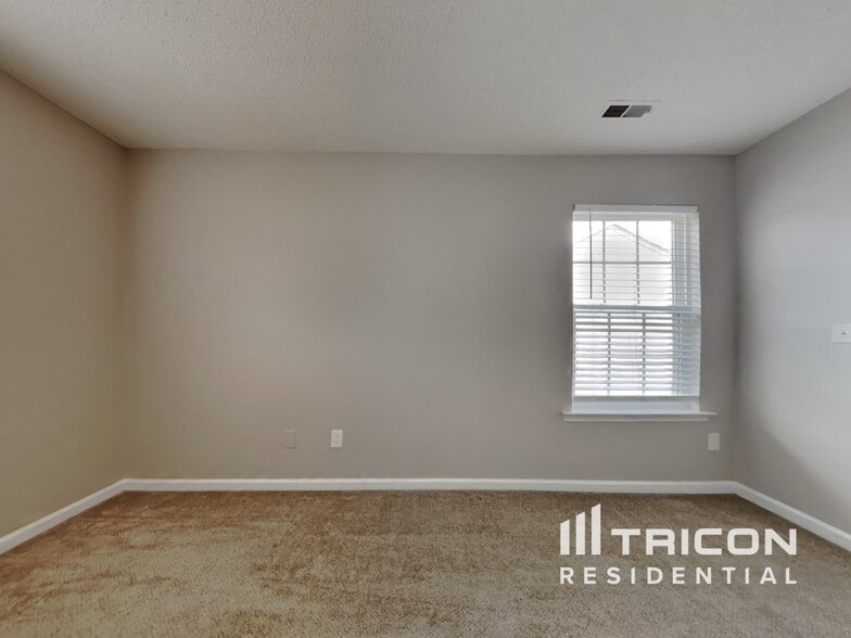 Building Photo - 7328 Brighton Hill Ln