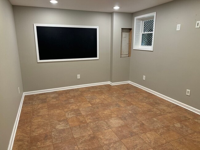 Building Photo - 3 Bedroom 2 Bathroom Home in Greeneville, TN
