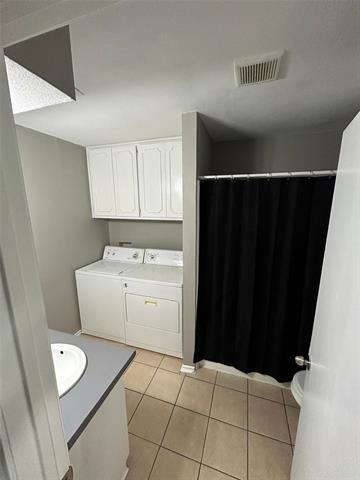 Building Photo - 404 Jordan Ln