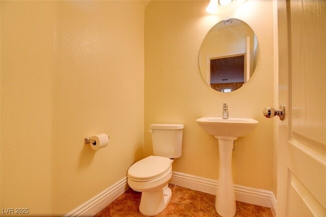 Building Photo - 10739 Manchester Park Dr