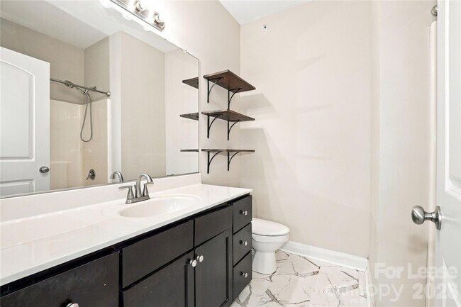 Building Photo - 732 Seigle Point Dr