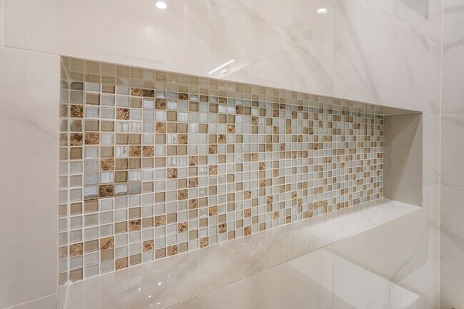 Building Photo - 11554 Arminta St