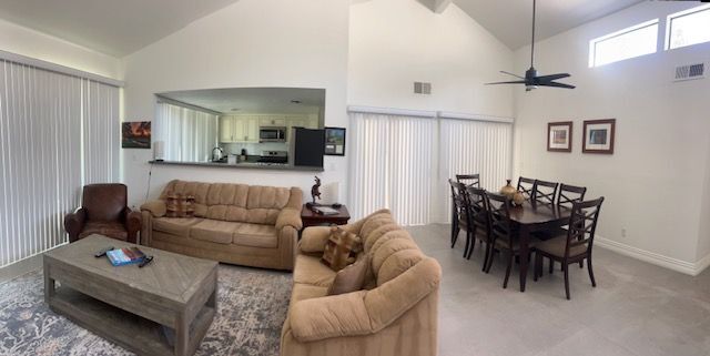 Building Photo - 68 El Toro Dr