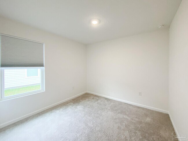 Building Photo - 4631 Carlstrom Ln