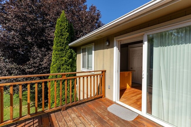 Building Photo - Updated North Spokane Home for Rent