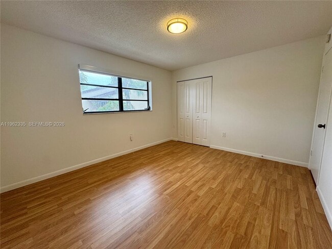 Building Photo - 6375 SW 136th Ct