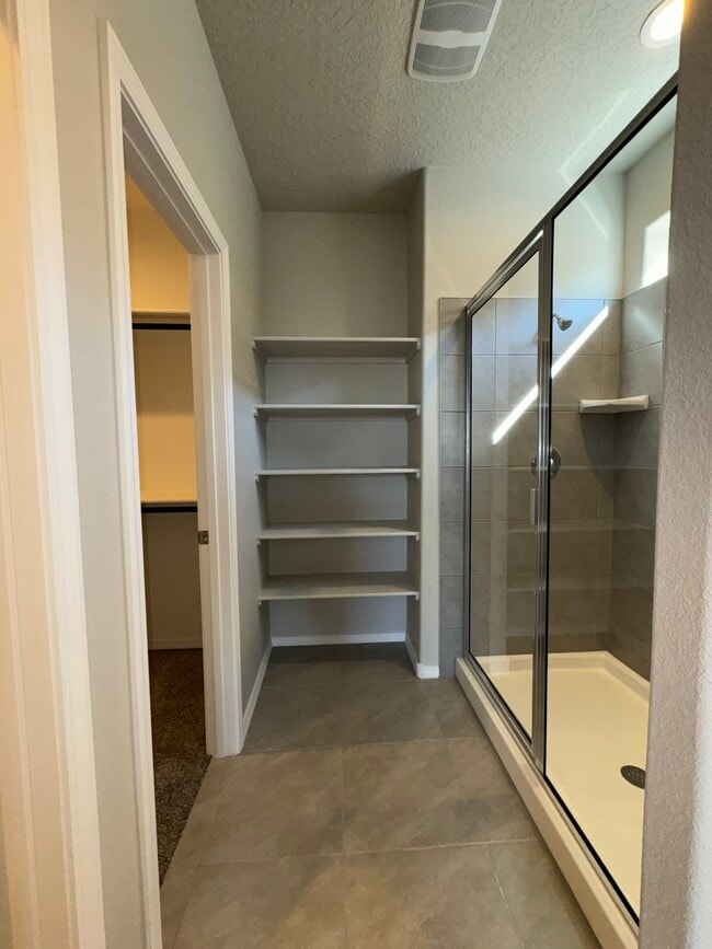 Building Photo - 752 Amatista Lp SE