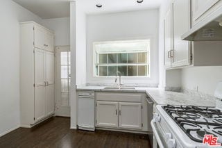 Building Photo - 403 S Bedford Dr