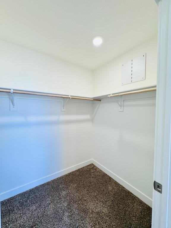 Building Photo - 208 Kinross Ct