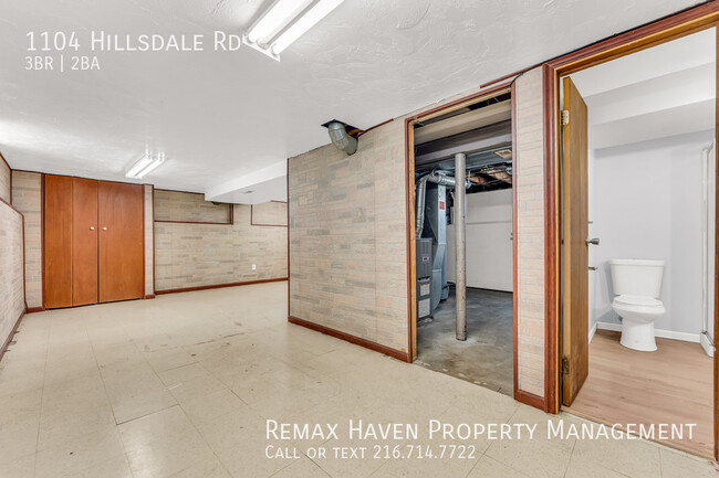 Building Photo - 1104 Hillsdale Rd