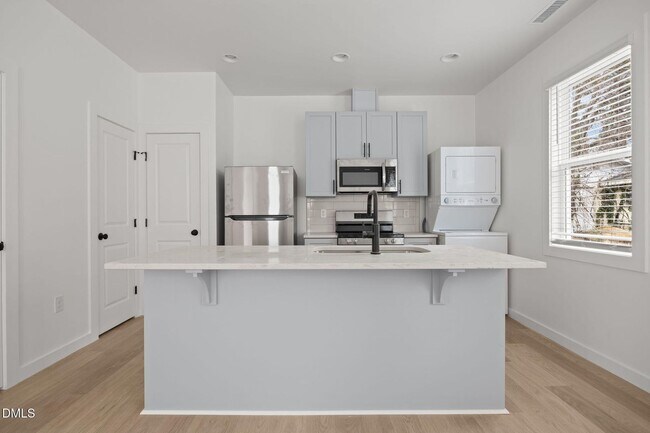 Building Photo - Lot 8 - 2811 Wilcox Pl