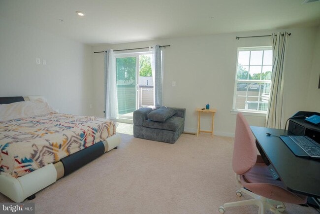 Building Photo - 8210 Goldstone Ct