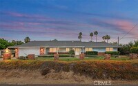 Building Photo - 15833 Ridgeway Ave