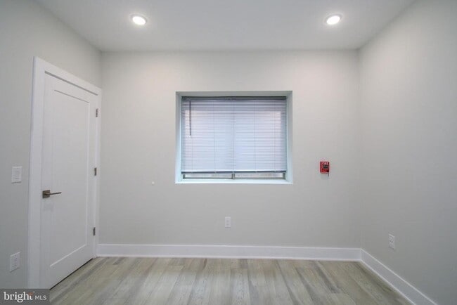 Building Photo - 3718 Haverford Ave