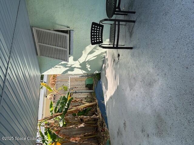 Building Photo - 126 Tyler Ave