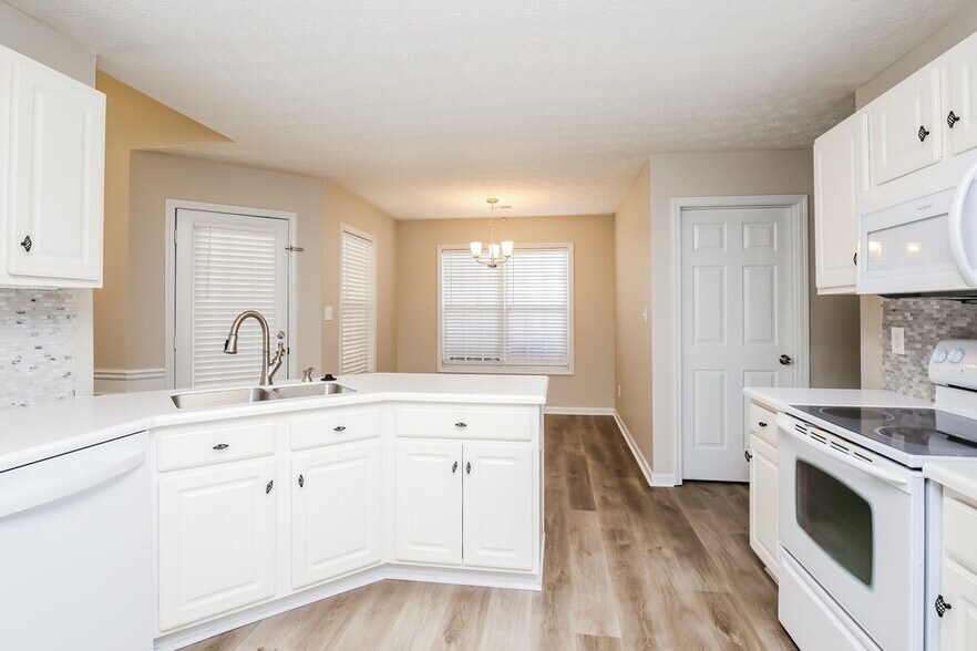 Building Photo - 4289 Duncan Ives Dr