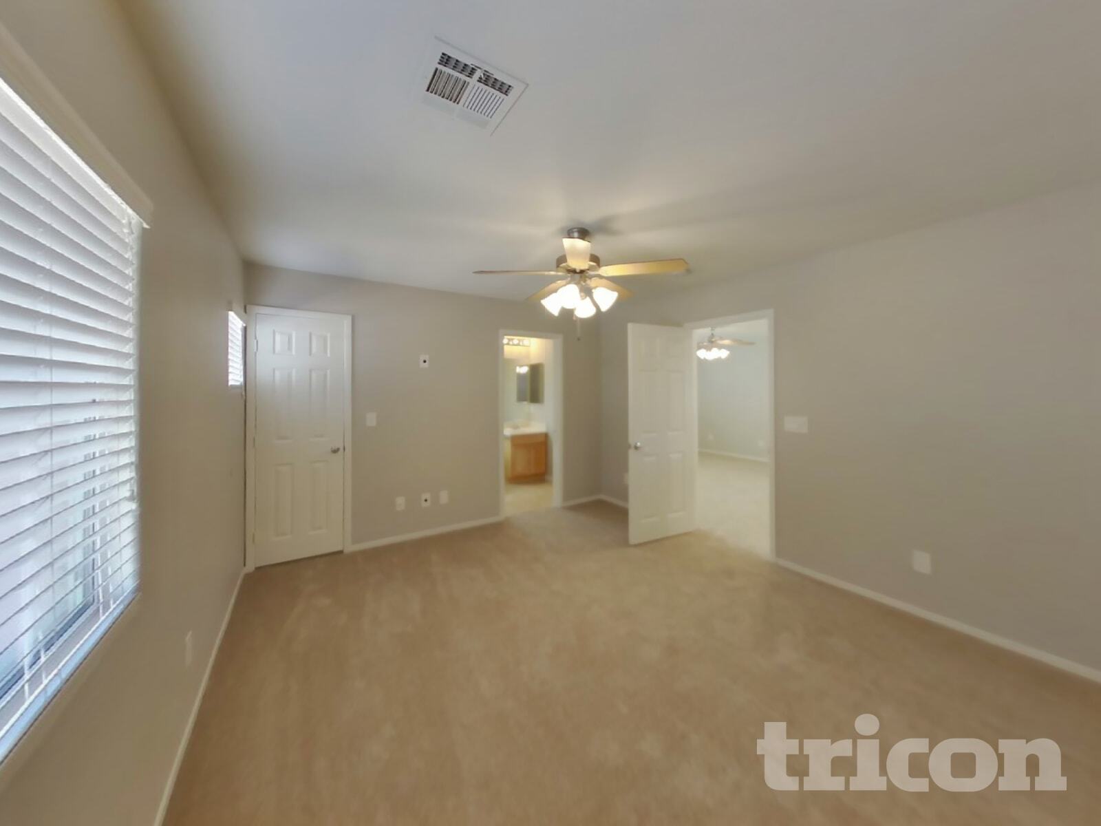 Building Photo - 9273 Grassy Weep Ct