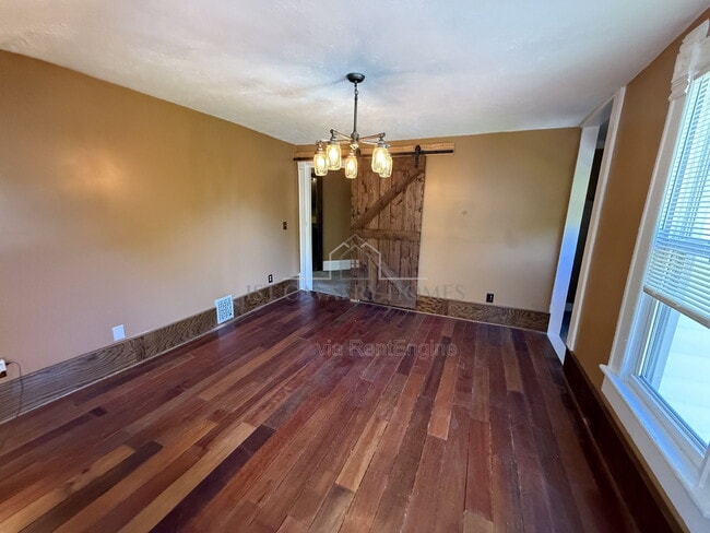 Building Photo - 1076 Ackley St