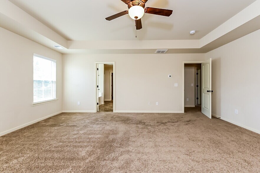Building Photo - 1112 Bowlin Dr