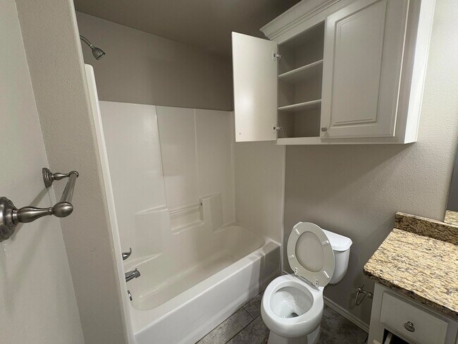 Building Photo - 2623 113th St