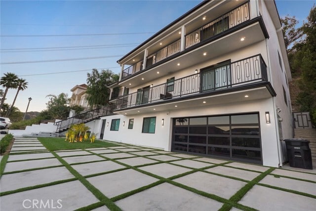 Building Photo - 3381 Oakmont View Dr