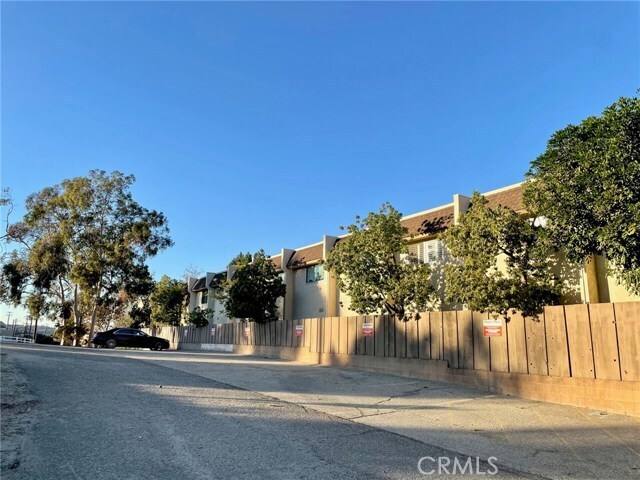 Building Photo - 26130 Narbonne Ave