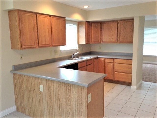 Building Photo - 1073 Ivoryhill Dr