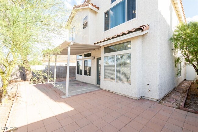 Building Photo - 7528 Holloran Ct