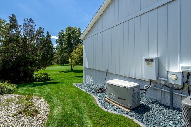Building Photo - 4817 Torrey Pines Ct