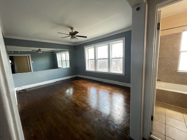 Building Photo - 1820 W 78th St