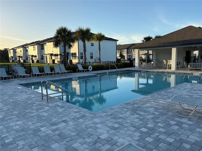 Building Photo - 3609 Spire Dr