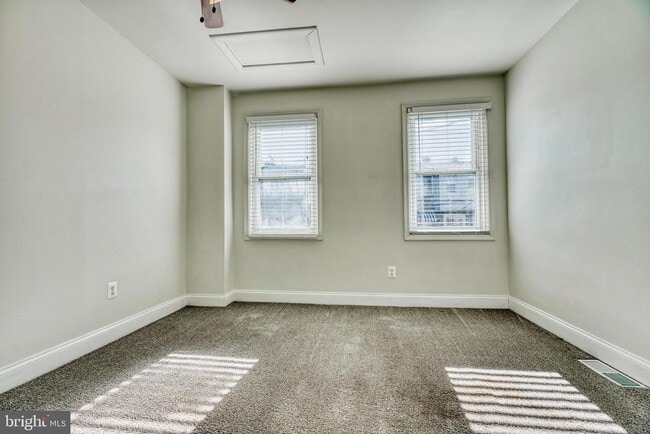 Building Photo - 3413 Noble St