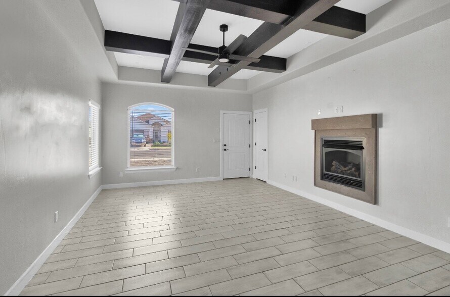 Building Photo - 13915 Sky Harbor Ave
