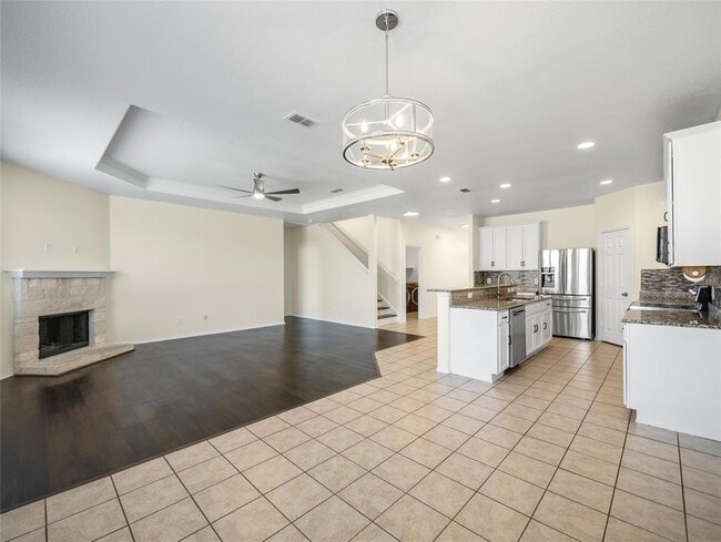 Building Photo - 3001 Hickory Ridge
