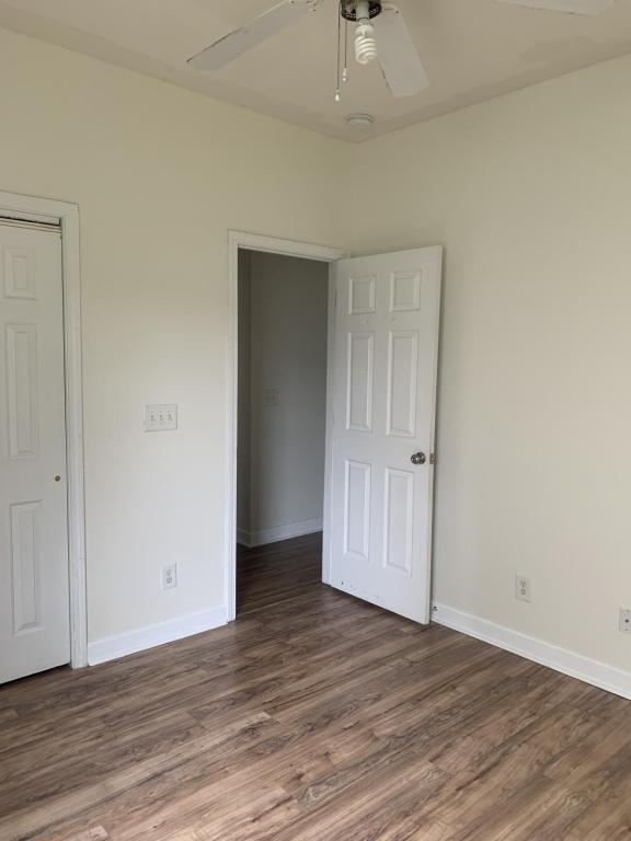 Building Photo - 172 Zinnia Dr