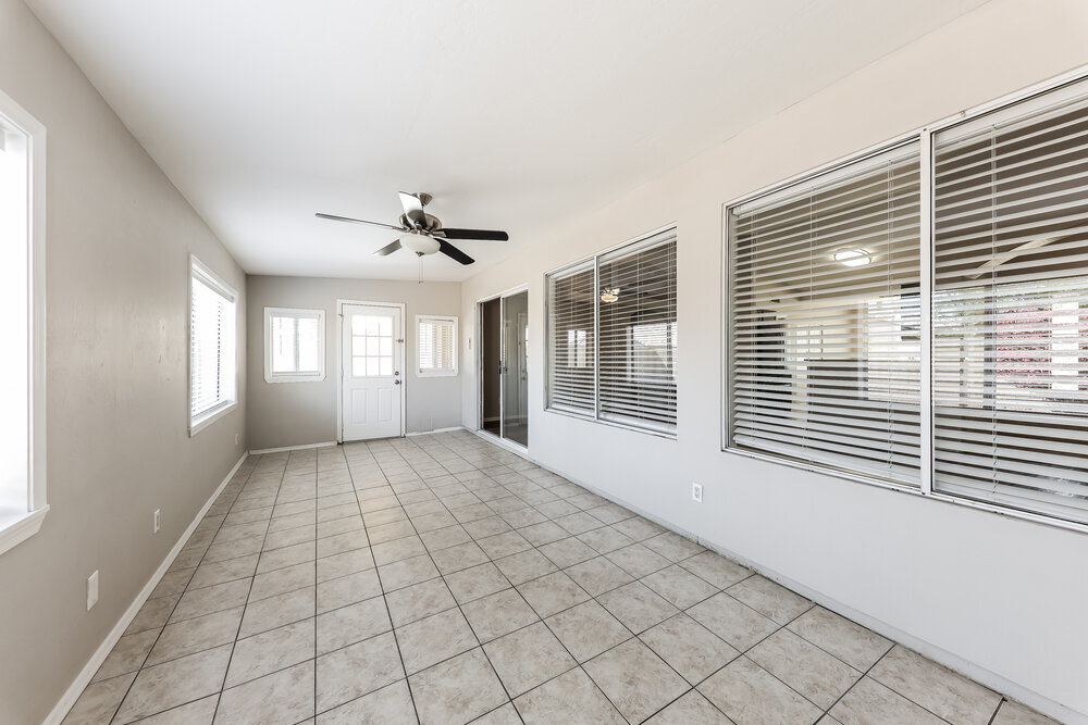 Building Photo - 7706 W San Miguel Ave