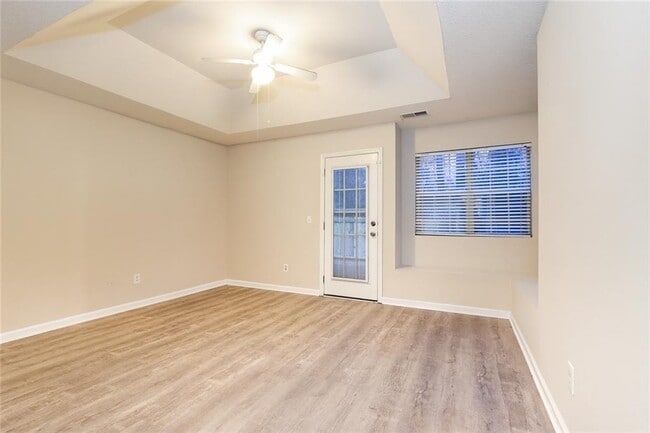 Building Photo - 1953 Abbey Province