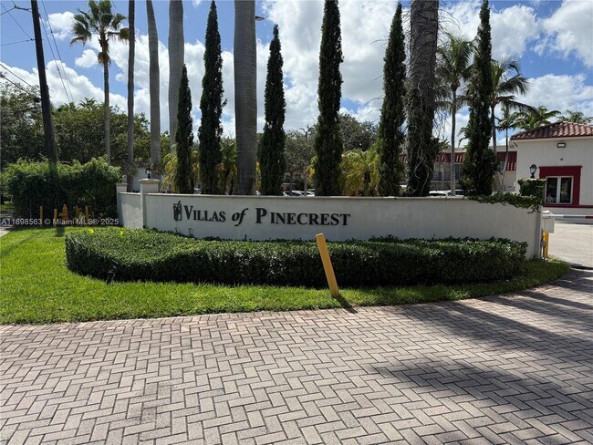 Primary Photo - 6705 N Kendall Dr