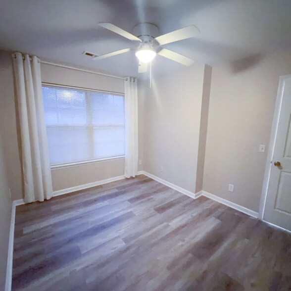 Building Photo - 4575 Cochran Farm Rd SW