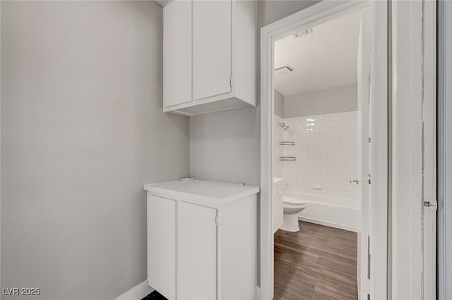 Building Photo - 4339 Spencer St