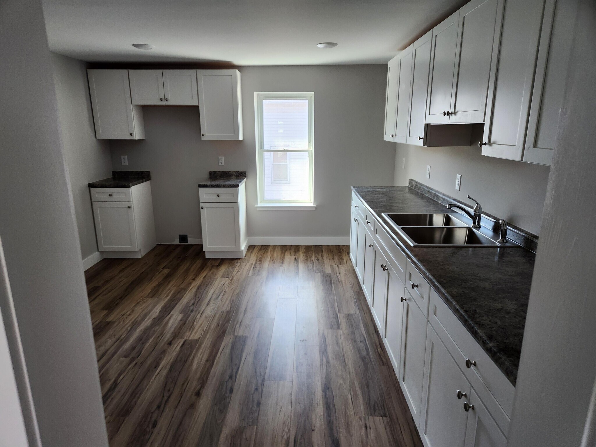 Building Photo - 39 North St