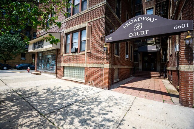 Building Photo - 6601 Broadway