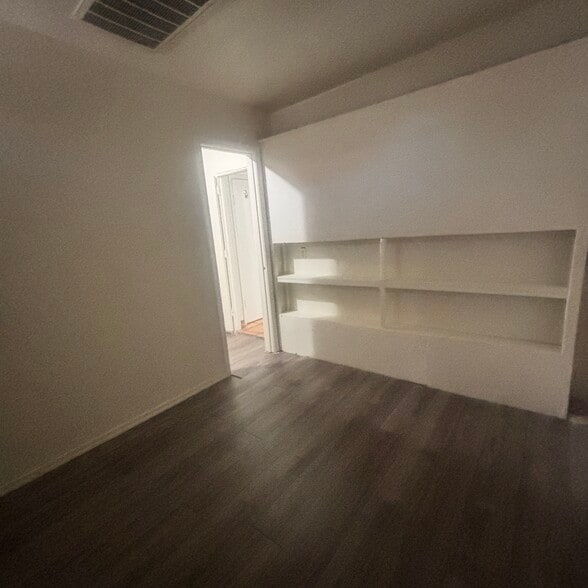 2nd Bedroom Closet - 1409 S Mill Ave