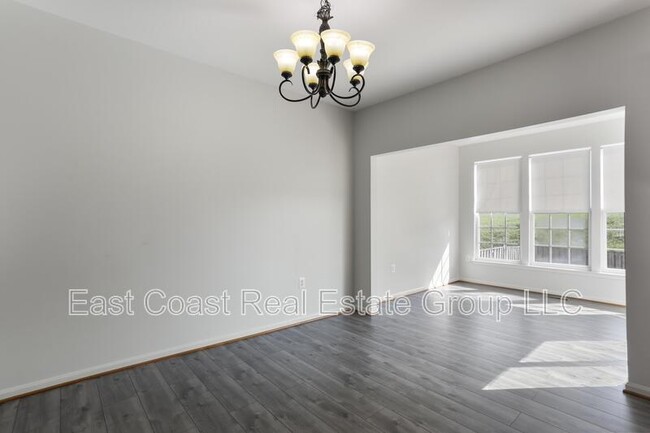 Building Photo - 314 Starkey's Landing